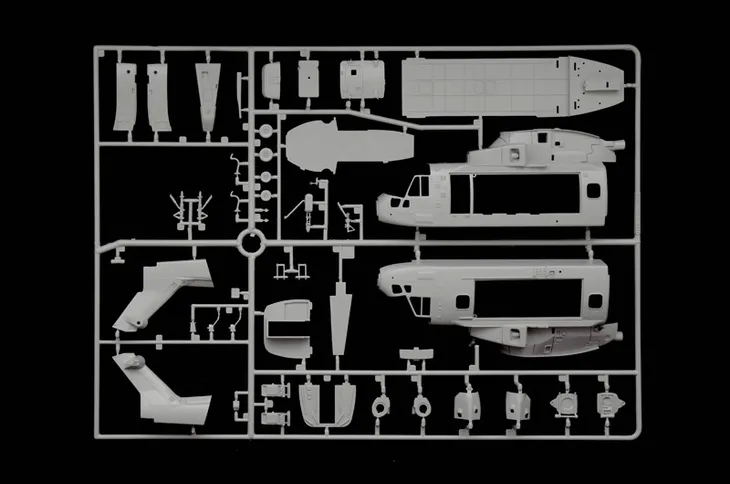 1-72-model-smiglowca-aw101-merlin-hm-1-marka-italeri-stan-zlozenia-do-zlozenia