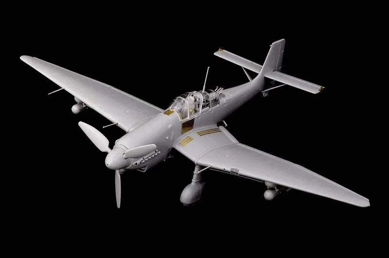 1-48-ju-87-d-5-stuka-model-samolotu-marka-italeri