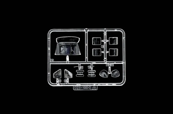 1-72-uh-60-black-hawk-night-raid-okres-po-ii-wojnie-swiatowej-marka-italeri