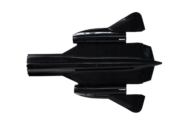 1-72-sr71-blackbird-with-drone