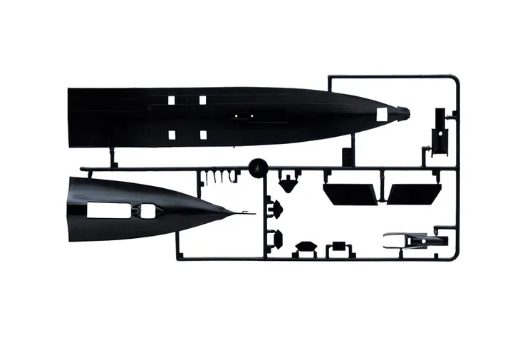 1-72-sr71-blackbird-with-drone-stan-zlozenia-do-zlozenia