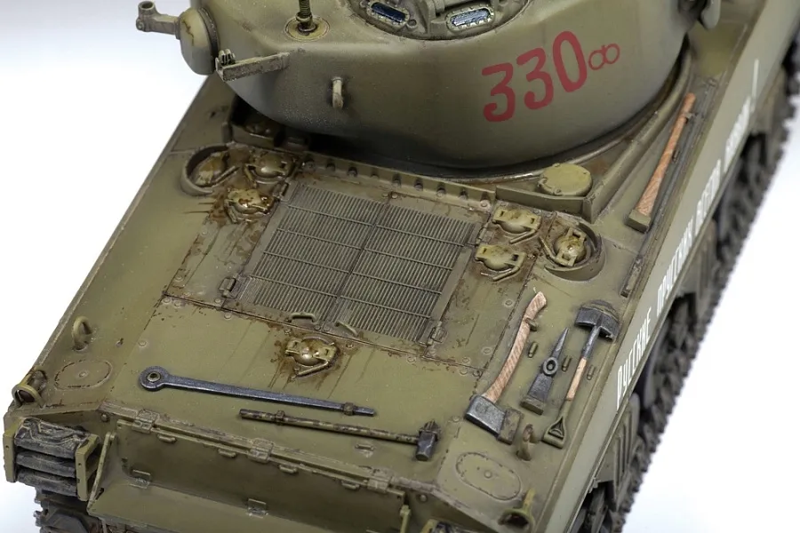 1-35-us-medium-tank-m4a2-76-w-sherman