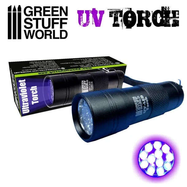 green-stuff-ultraviolet-torch-latarka-uv-material-tworzywo-sztuczne