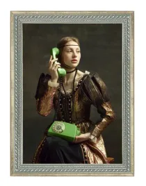 ramka-harry-srebrna-zdobiona-drewniana-dekoracyjna-retro-vintage-30x42cm