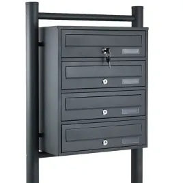 skrzynka-pocztowa-lokatorska-4-wrzutnie-malowana-proszkowo-wolnostojaca