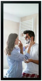 lustro-w-ramie-drewnianej-lazienkowe-130x30-czarne
