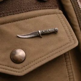 przypinka-mysliwska-noz-mysliwski