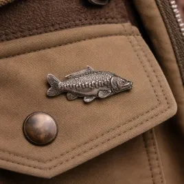 przypinka-mysliwska-karp-lustrzen