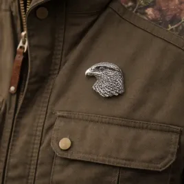 przypinka-mysliwska-jastrzab-glowa