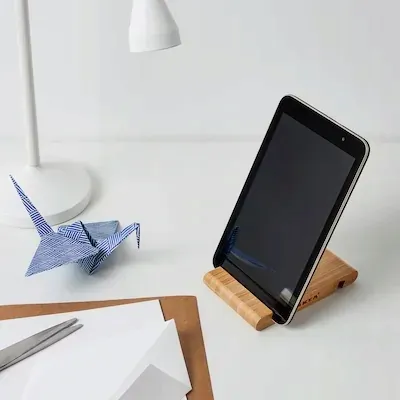 ikea-bergenes-uchwyt-na-komorke-tablet-bambus-waga-z-opakowaniem-0-11-kg