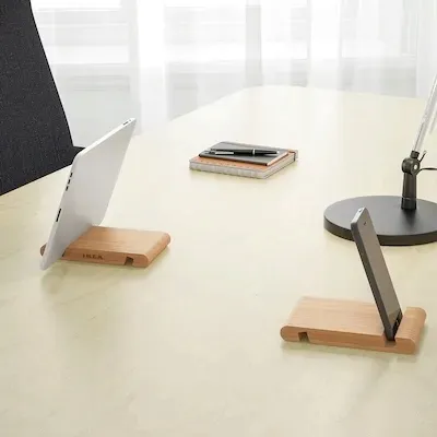 ikea-bergenes-uchwyt-na-komorke-tablet-bambus