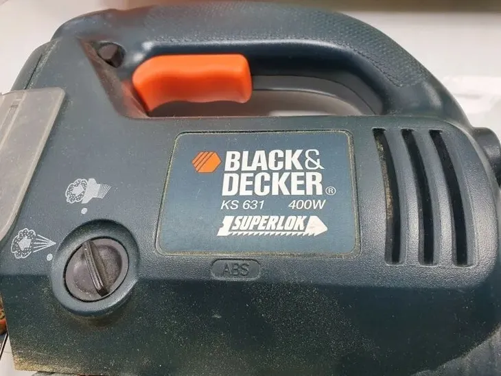 black-decker-wyrzynarka-520w-ks701e-rodzaj-silnika-brak-informacji