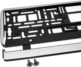 ramka-srebrny-srebrna-pod-tablice-rejestracyjne