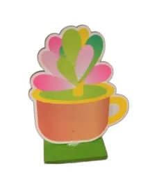 stojak-drewniany-na-karteczki-kwiatki-na-klips