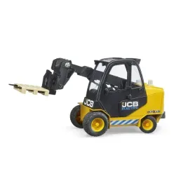 bruder-wozek-jcb-teletruk-z-paleta-02512