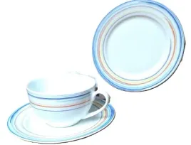 filizanka-ze-spodkiem-talerzyk-paski-aic5081