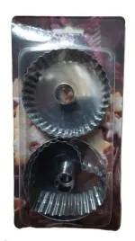 foremki-metalowe-babeczki-ciastko-z-dziurka-2-szt