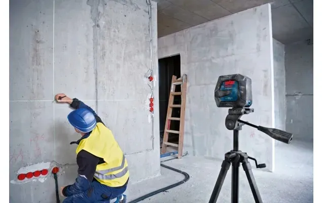 laser-krzyzowy-bosch-15-m-model-gll-2-15-g