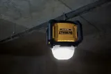 lampa-18v-led-dcl074-waga-z-opakowaniem-4-8-kg-kod-producenta-dcl074