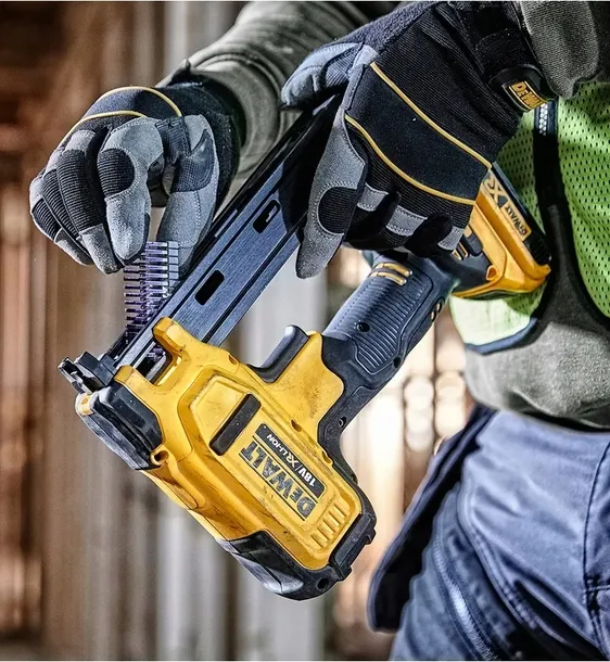 dewalt-zszywacz-18v-dcn681d2-maksymalna-dlugosc-gwozdzi-zszywek-38-mm