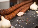 kielbasa-krucha-05kg-glowny-skladnik-wieprzowina