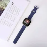 opaska-pasek-braders-do-fitbit-versa-4-fitbit-versa-3-granatowy