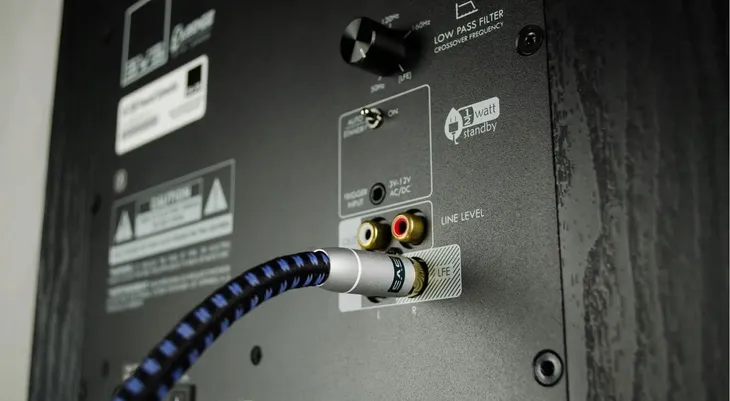 kabel-do-subwoofera-svs-soundpath-rca-rca-8-m-stan-nowy-dlugosc-kabla-8-m