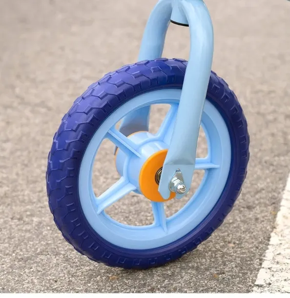 bluey-rower-biegowy-kolor-niebieski