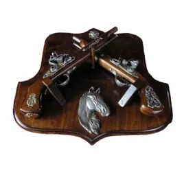 zestaw-pistoletow-na-drewnie-z-koniem-wtr-236