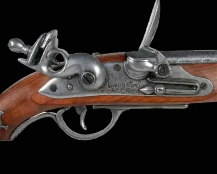 piracki-francuski-pistolet-z-xviii-w-1012-produkt-wprowadzony-do-obrotu-na-terenie-ue-przed-13-12-2024-tak