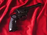 brytyjski-rewolwer-webley-mark-iv-1119-stan-nowy