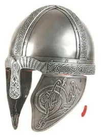 bogato-zdobiony-helm-wikingow-ws300386