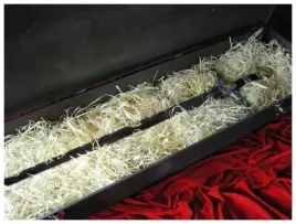 najwieksza-skrzynia-na-repliki-nr1