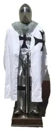 zbroja-krzyzacka-z-tarcza-i-mieczem-hit-j27