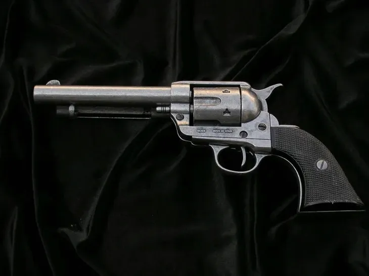 rewolwer-colt-peacemaker-1873-r-1108-g-stan-nowy