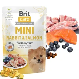 brit-mini-pouch-rabbit-salmon-kawalki-w-sosie-dla-psow-ras-malych-85-g