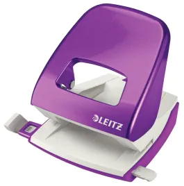 dziurkacz-biurowy-do-30-kartek-fioletowy-50081062-leitz-wow