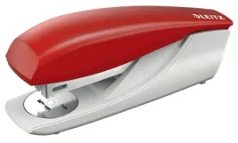 zszywacz-biurowy-do-30-kartek-zszywki-24-26-6-leitz