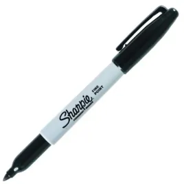 marker-permanentny-szybkoschnacy-sharpie-fine-czarny