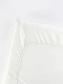 babybjorn-przescieradlo-do-lozeczka-turystycznego-light