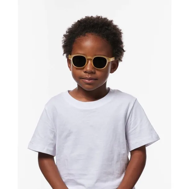 izipizi-okulary-przeciwsloneczne-kids-3-5-lat-c-yellow-honey-wiek-dziecka-3-lata