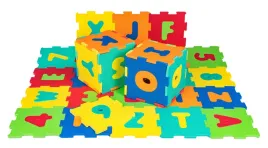 mata-piankowa-piankowe-puzzle-literki-i-cyferki-20-cm-36-szt