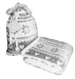 cieply-koc-na-swieta-swiateczny-na-prezent-w-worku-renifery-sherpa-150x200