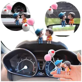 gadzet-do-samochodu-na-deske-rozdzielcza-figurka-ozdoba-prezent-podarunek