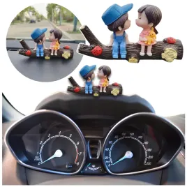 gadzet-do-samochodu-na-deske-rozdzielcza-figurka-ozdoba-prezent-podarunek