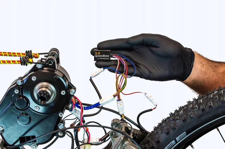 speedbox-3-0-do-silnikow-panasonic-seria-gx-chip-tuning-ebike-waga-20-g
