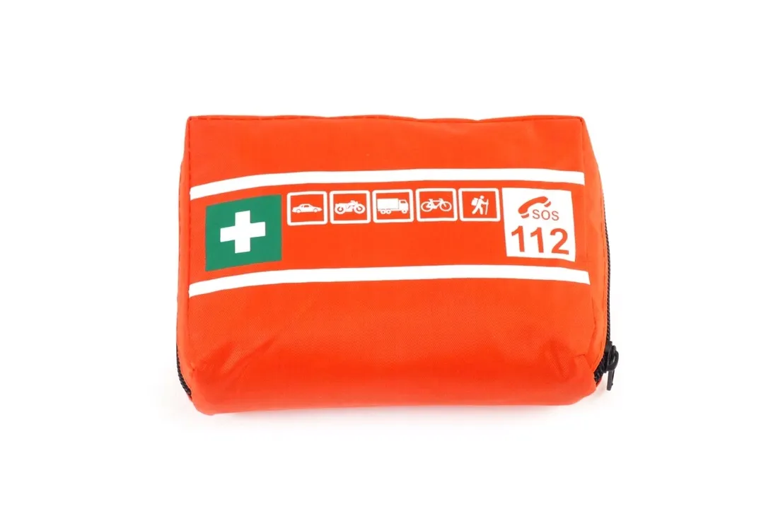 apteczka-pierwszej-pomocy-mini-b-first-aid-kit-mini-b