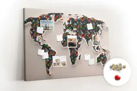 tablica-korek-z-nadrukiem-pinezki-abstrakcja-mapa