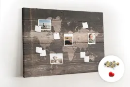 tablica-korek-obraz-pinezki-mapa-na-drewnie