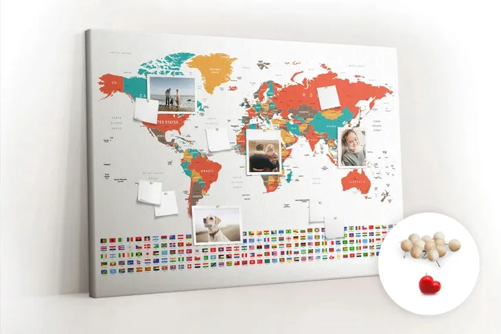 tablica-korek-canvas-pinezki-kolorowa-mapa